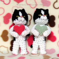 Amigurumi Twin Tuxedo Cats  あみぐるみの双子の鉢割れ猫